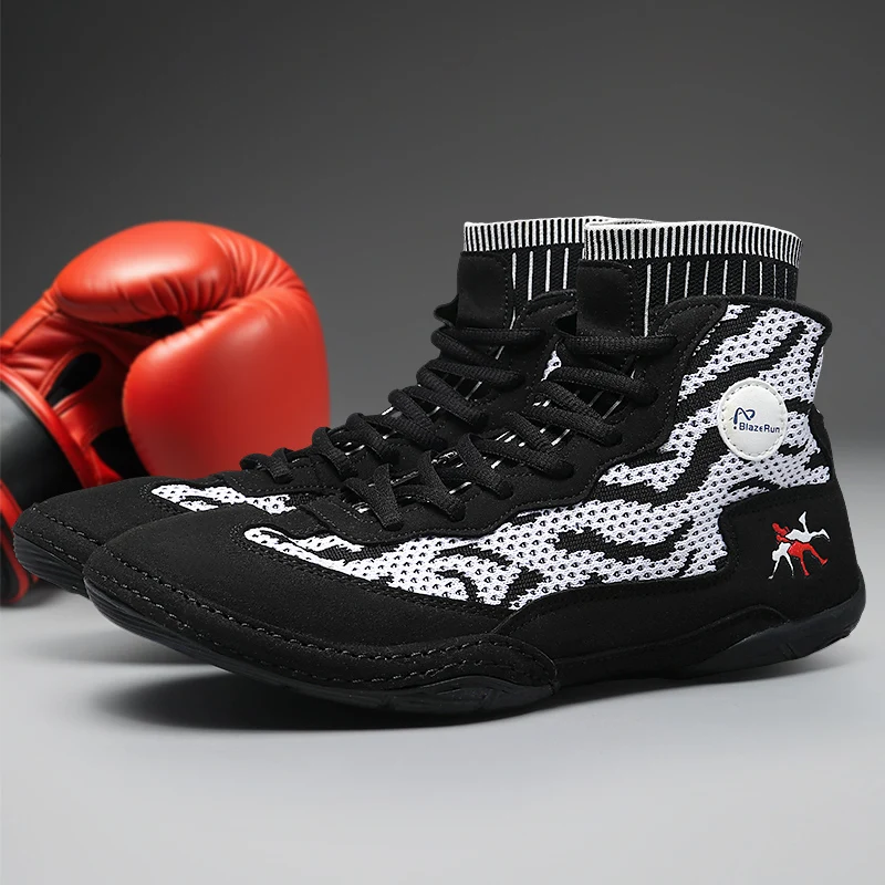 2024 New Wrestling Shoes for Men Non Slip Breathable Boxing Sneakers Wrestling Training Shoes Wear-Resisting Combat Sneakers