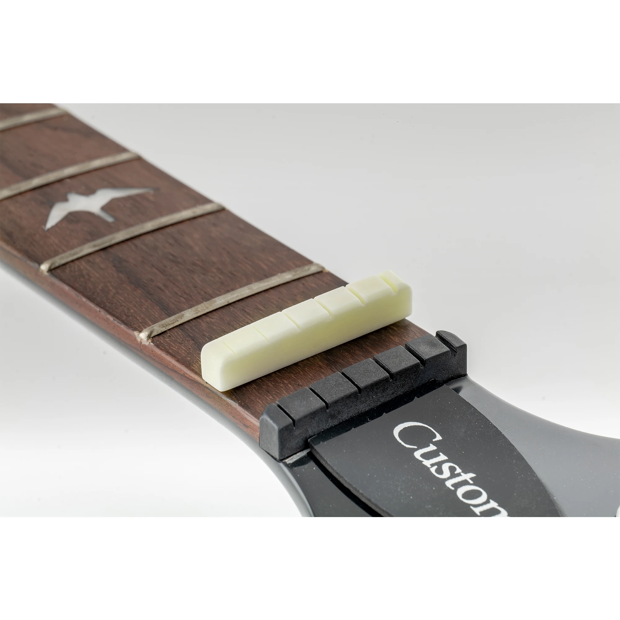 Musiclily Pro 42,95 мм с плоским дном и прорезями для электрогитары и акустической гитары, костяная гайка для 6-струнного Ibanez (2 шт.)