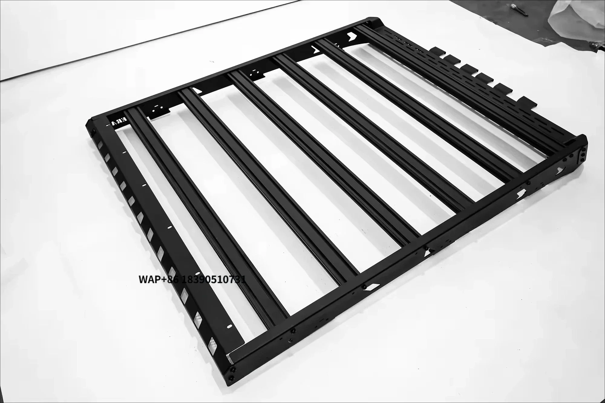 

Hot Selling CAR Roof Rack Roof Platform Roof Basket for Silverado1500 2019 2020-2026