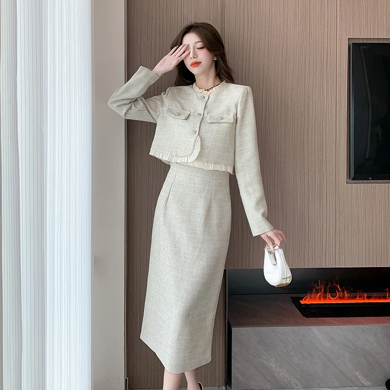 Autumn new small fragrance style ladies two-piece suit ladies short coat Crop Jackets and high-waisted mid skirt skirts