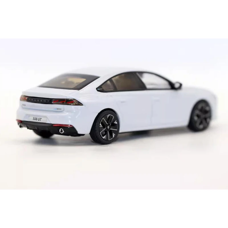 

Norev 1/43 Scale 508 GT Simulation Alloy Sports Car Model Classics Adult Souvenir Gift Static Display