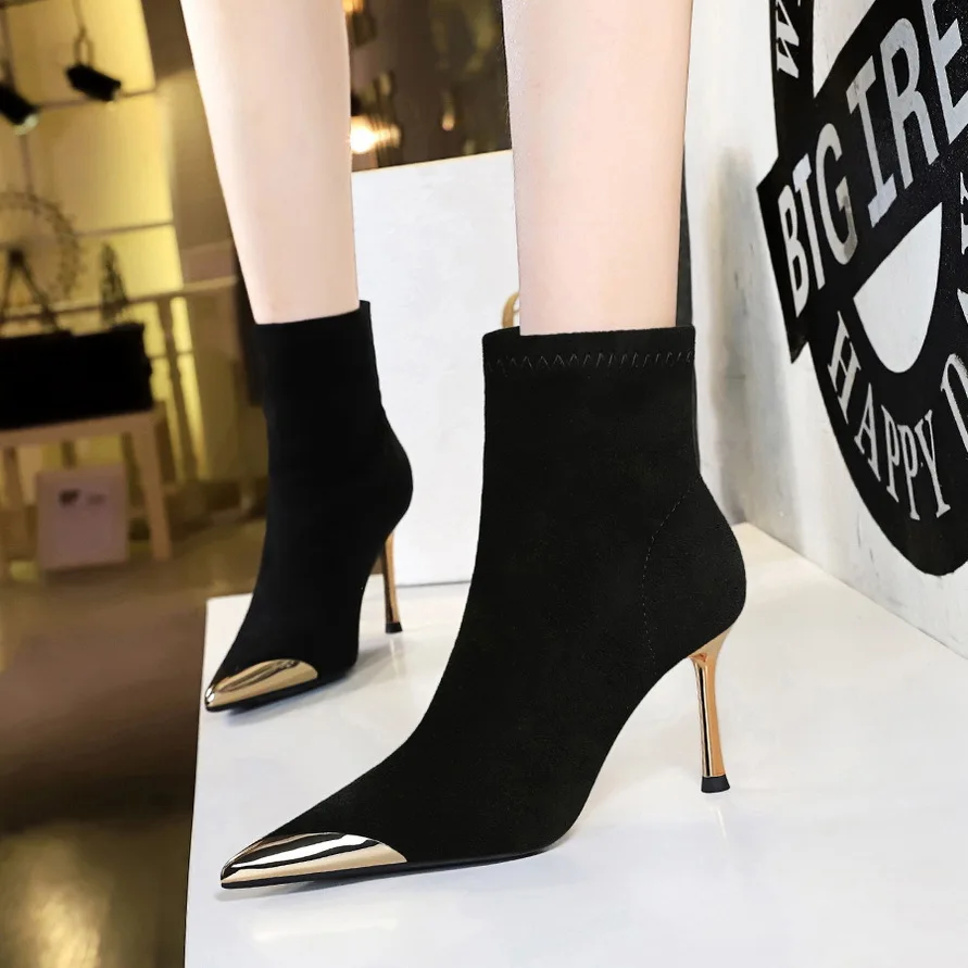 

Style Fashionable Banquet Women's With Sleeves Thin High Heels Metal Pointed Toes Trimmed Feet Slimming Effect Suede women pumps