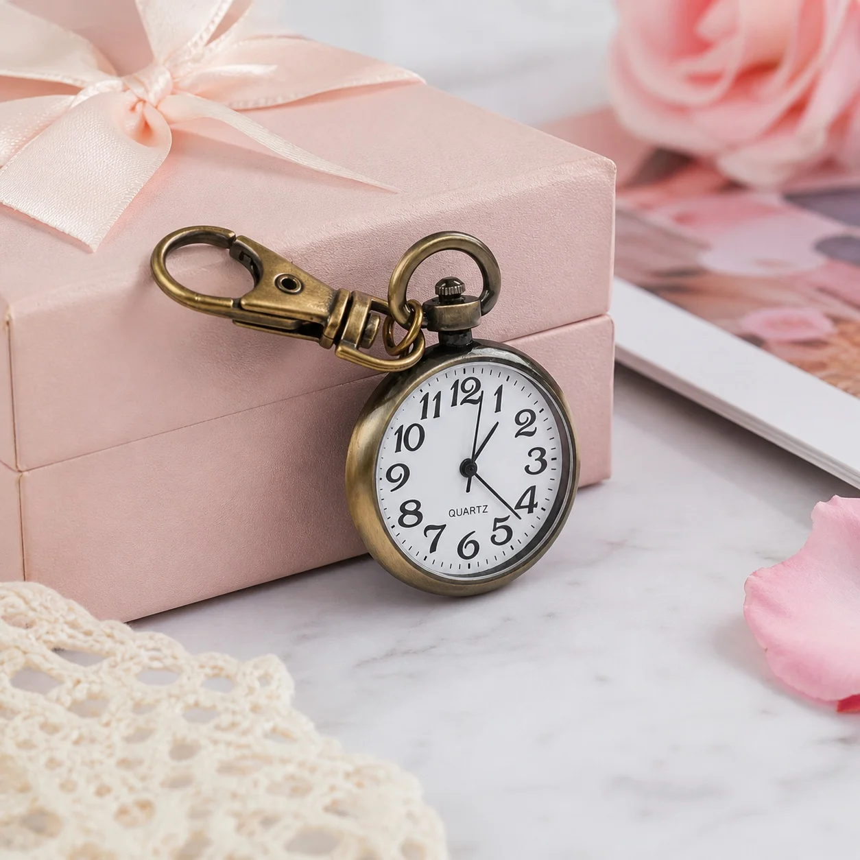 New Tiny Cute Quartz Pocket Watch with Keyring Minimalist Quartz Nurse Watch for Women Men Doctor Student Vintage Pendant Watch