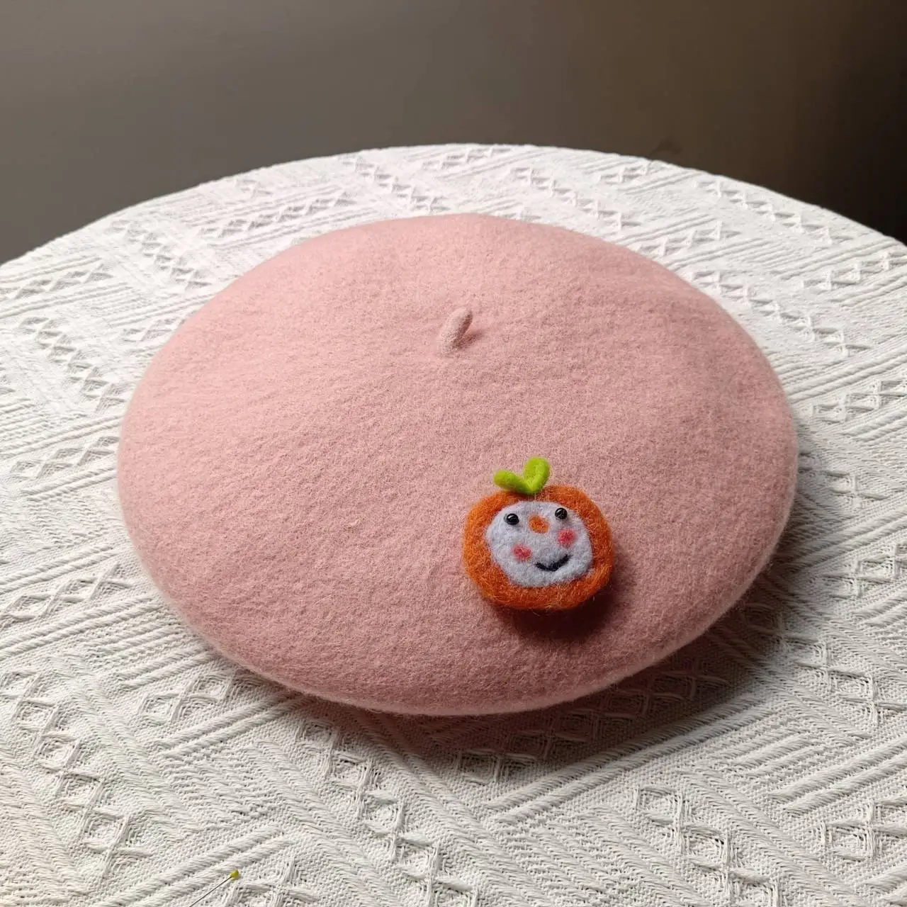 Handmade wool beret autumn and winter new fruit pumpkin hat cute soft girl little leaf painter hat  gorros 모자