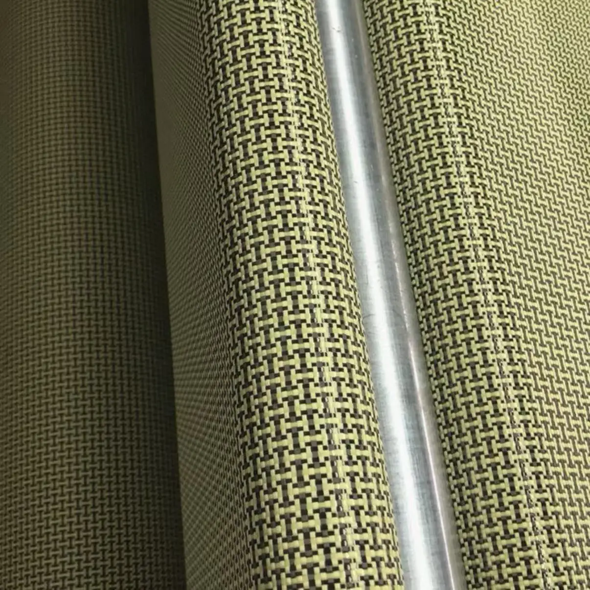 

1100D /3K 200gsm Yellow Kevar & Carbon fibermixed Fabric Piain Hybrid Carbon Kevlar Cloth 100cm*50cm a slice