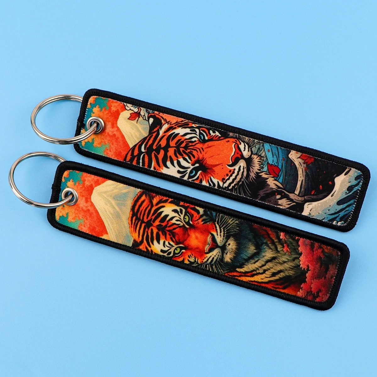 

Tiger Keychains for Men Keyring Anime keys Tag Women Man Fashion Accessories Jewelry Gifts 1pc