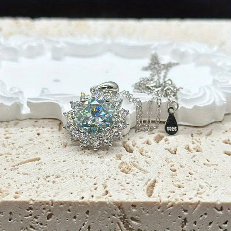 

Light Blue Moissanite Sunflower Necklace,Valentine's Day Anniversary Halloween New Year Gift,Dating Gathering Party Jewelry
