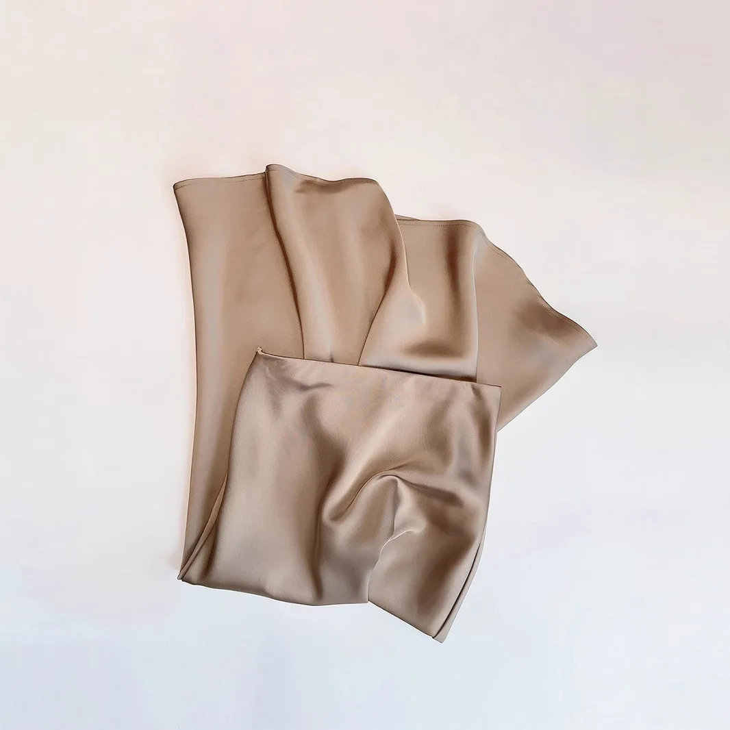 Рисунок 6 - Шикарная женская атласная струящаяся