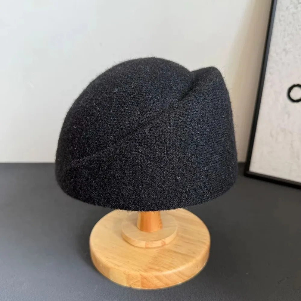 Classic Wool Blend Pillbox Hat Brimless Hepburn Silhouette Painter Beret Teardrop Foldable Top Hat Church Wear