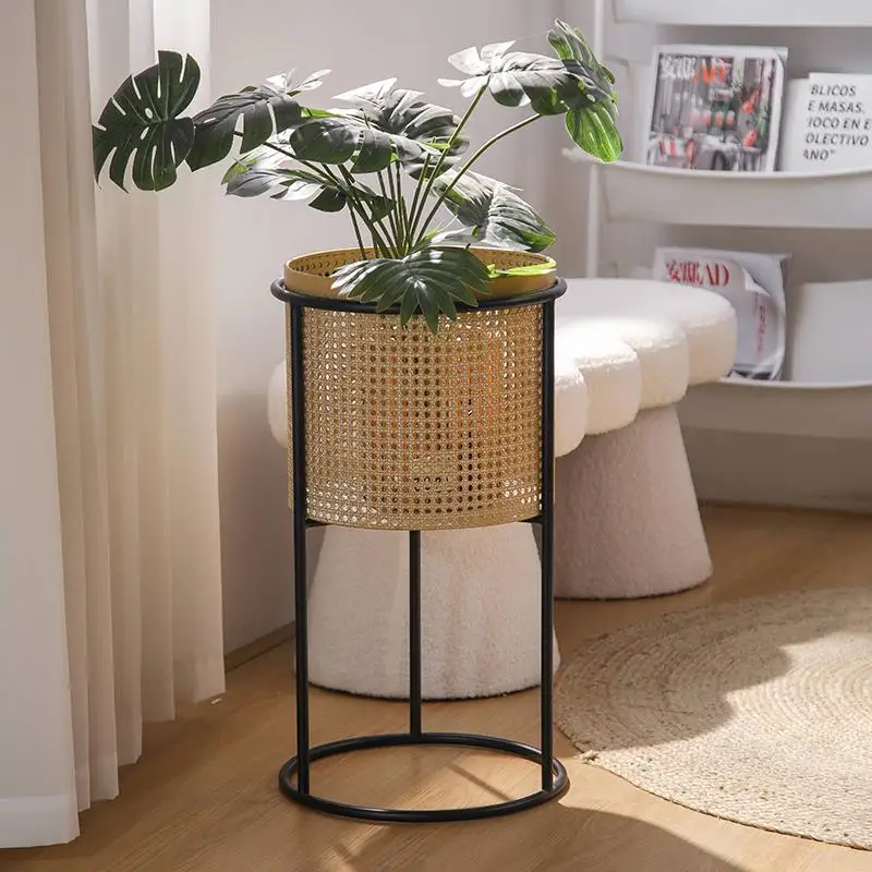 rm-Plastic Rattan Plant Stand Modern Luxury Style Iron Flower Stand Floor Mobile Design Flower Pot Holder Plant Shelf-