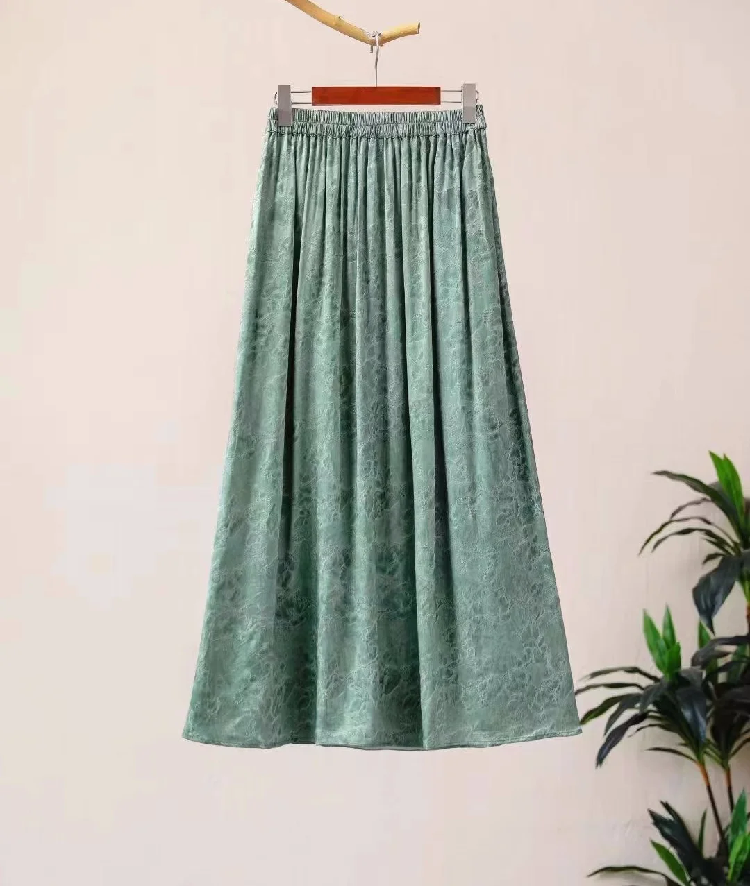 Luxury Jacquard Skirts Green rayon A-LINE long skirt Chinese style embroidery loose elastic waist Vintage Summer skirts