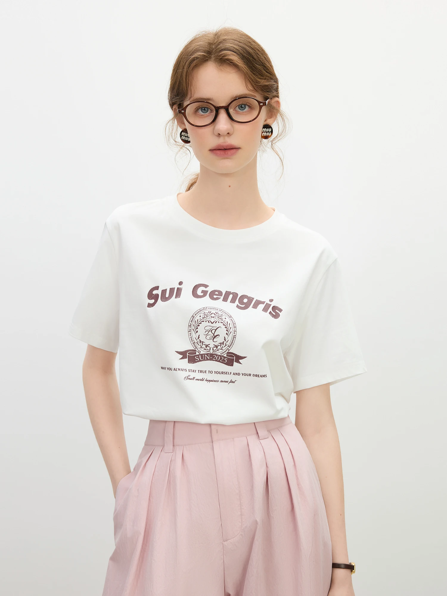 

FSLE 2025 летняя женская футболка с рисунком на плечах — футболки свободного покроя и минималистичного повседневного дизайна 25FS12325