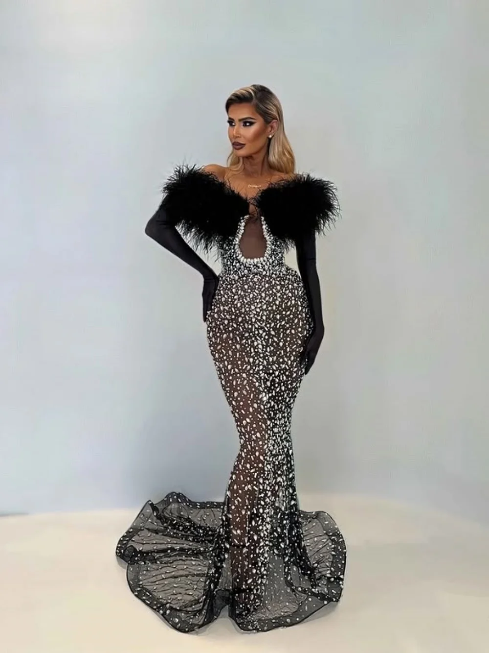 

Glamorous Beaded Evening Dress Chic Off-Shoulder Evening Gown Plush Feathered Floor-Length Party Gown Customized