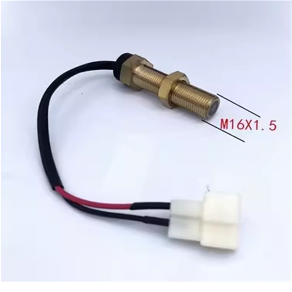 Foton Lovol diesel Euro Leopard tractor harvester car tachometer sensor speed sensing plug