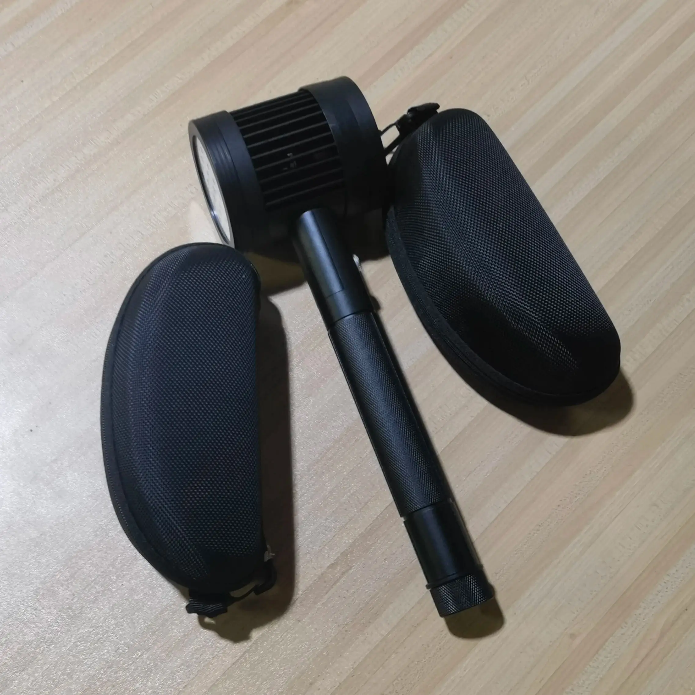 

Холодный лазер для быстрого облегчения боли, высокая мощность HLKGO 5 Вт, 25 диодов 808 нм 650 нм для ускоренного восстановления мышц