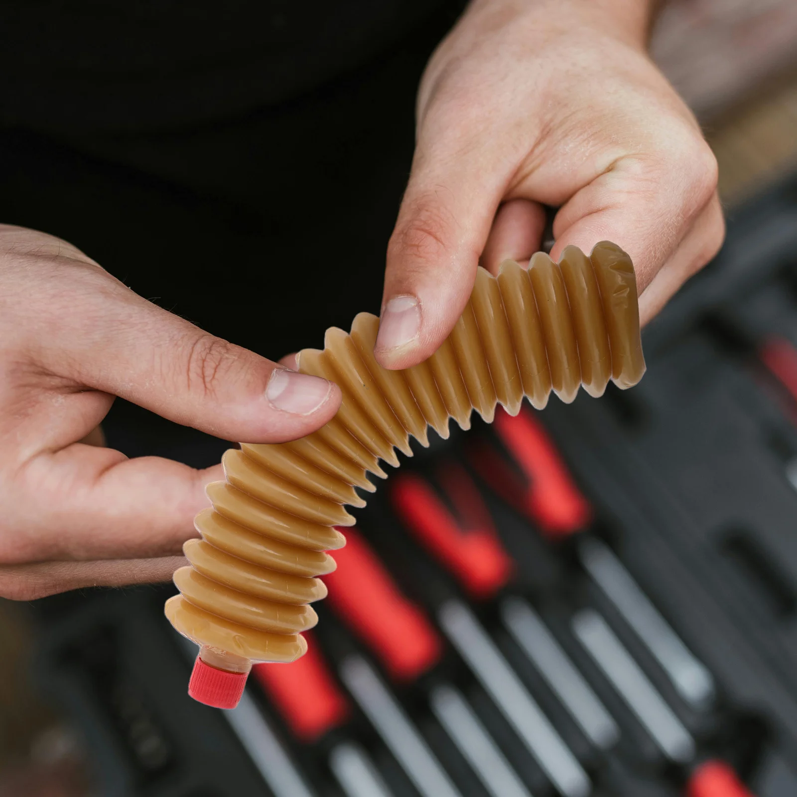 

Yellow Grease Lubricant Multi-Function Synthetic High Temp Bearing Grease For Car Door Hinge Window Track Garage Door