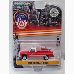 GreenLight Diecast 1:64 1986 M1008 Mini Pumper Fire Truck Alloy Car Model Classics Adult Souvenir Gift Static Display