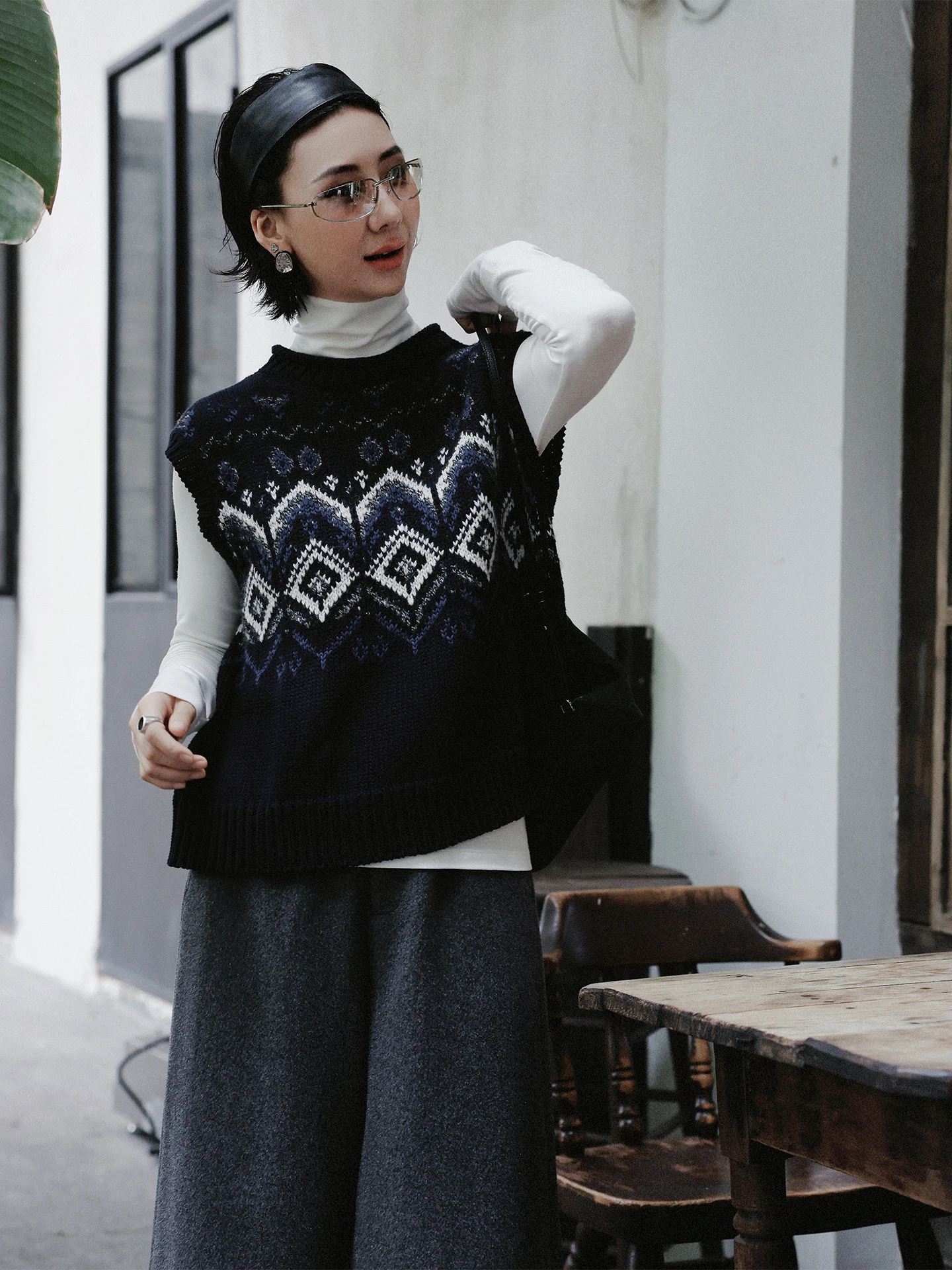 

TT Night Meteor Long Velvet Knitted Sweater Vest Women's Faionable Spring New Sle round Ne Cotton Wool Blend