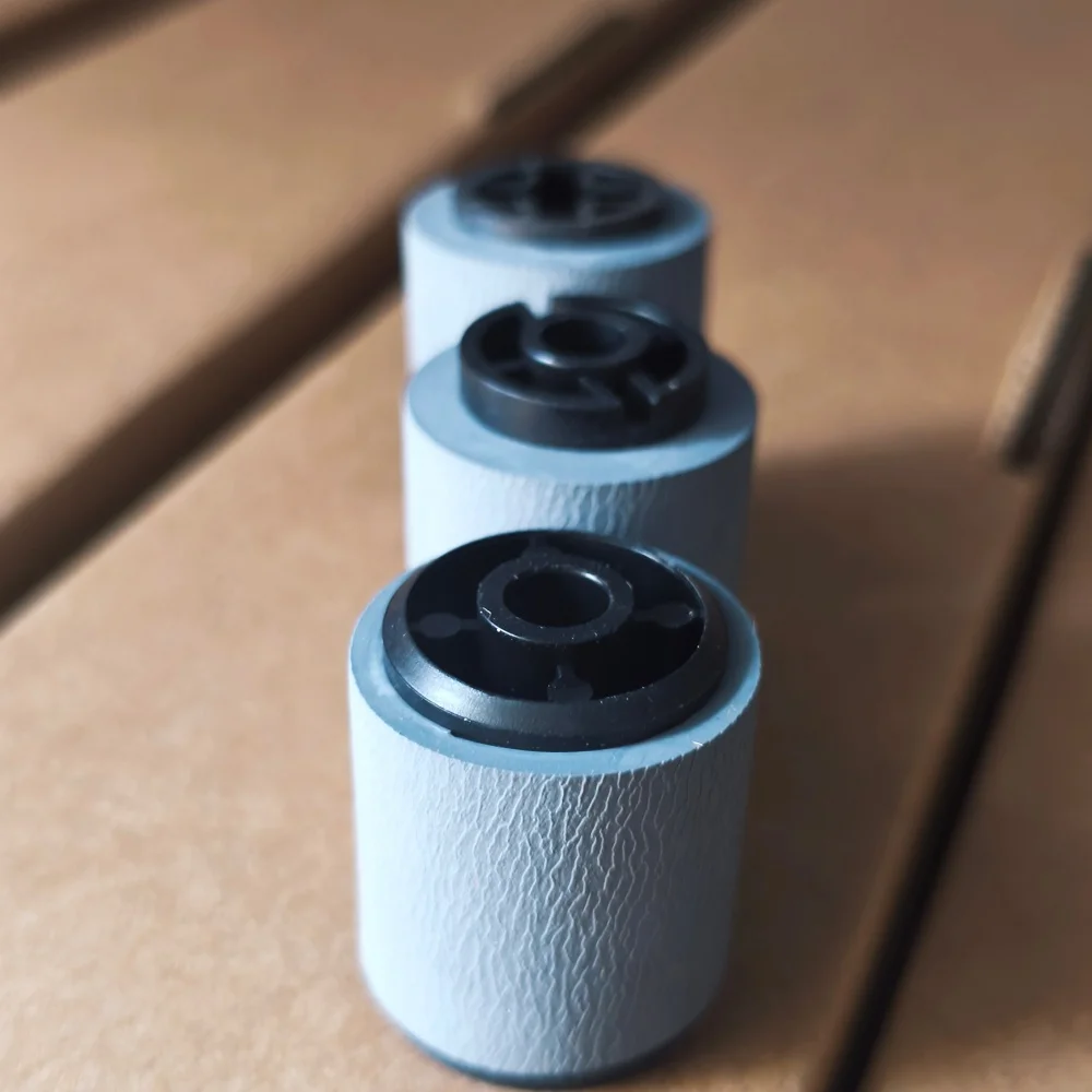 

6LA06886000 6LA06828000 Комплект ролика подачи захвата для TOSHIBA 550 555 556 650 655 656 755 756 810 855 856 520 523 557 600 603