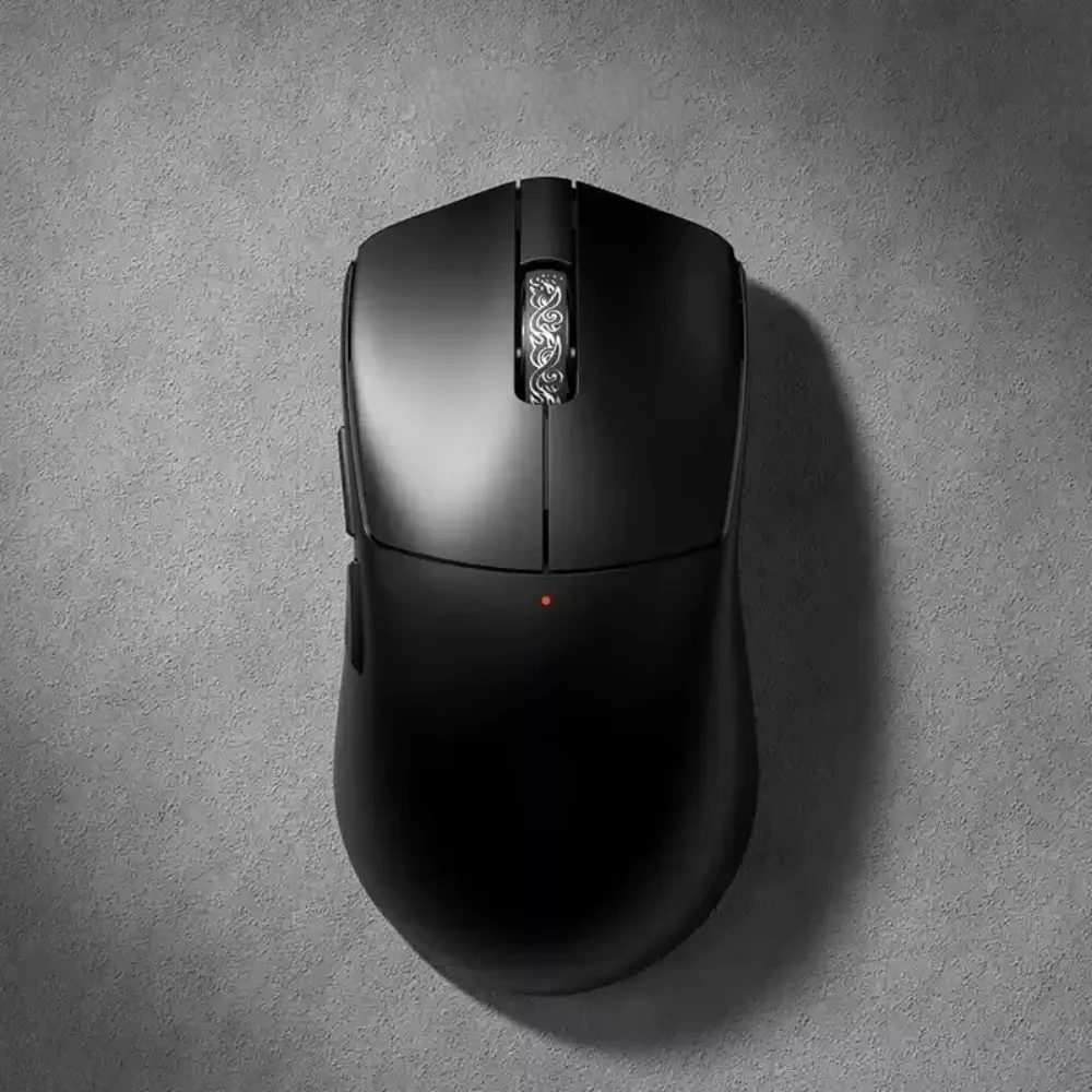 

Incott 039/039Pro Mouse Bluetooth Wireless Tri-Mode Low latency Custom Gaming Accessories Lightweight Web Driver Gamer Mouse