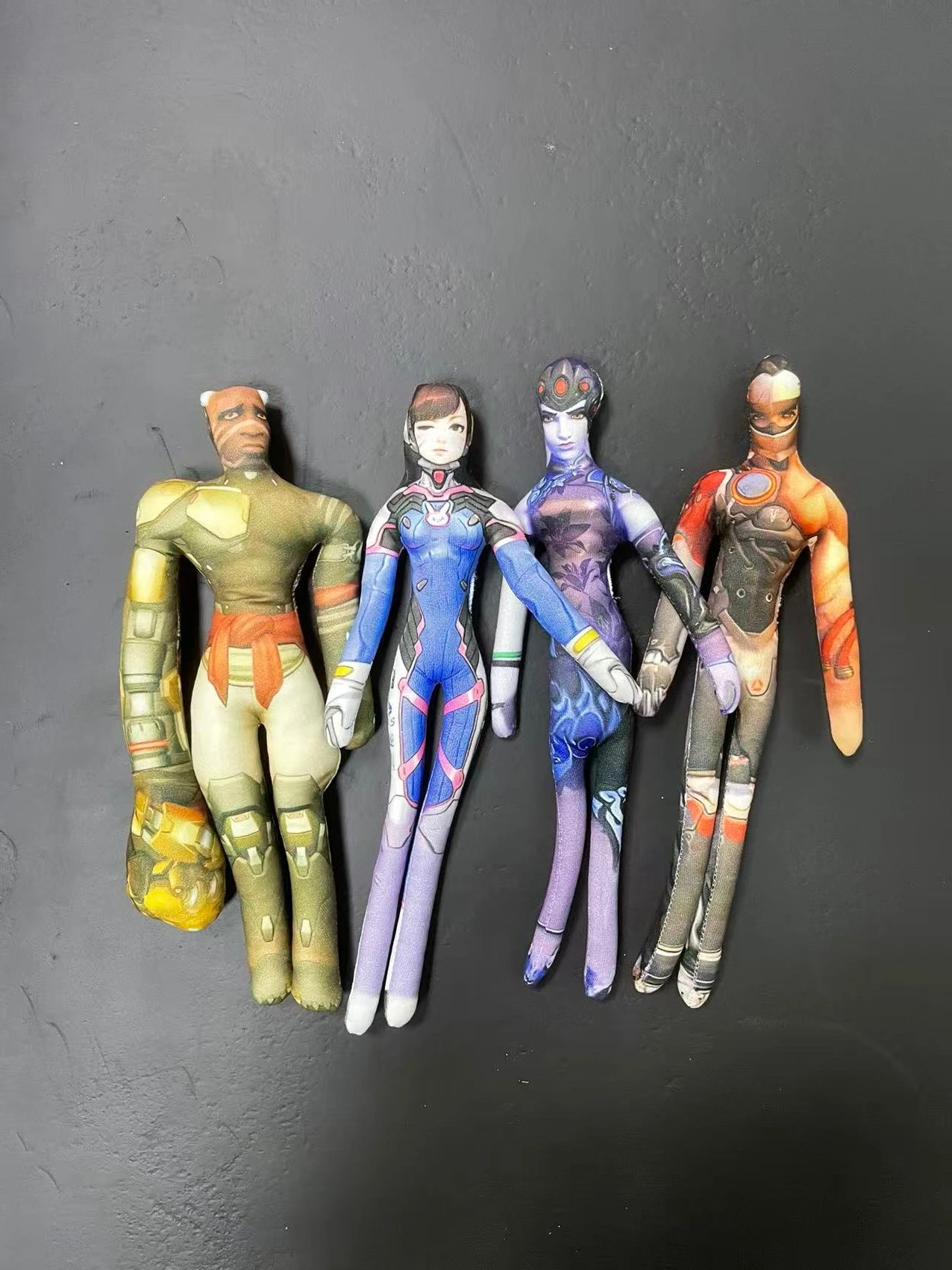 

28cm Overwatch Tracer Genji Dva Cosplay Plush Stuffed Doll Twistable Shape Iron Wire Skeleton Movable Limbs Mouse Plushie Gift