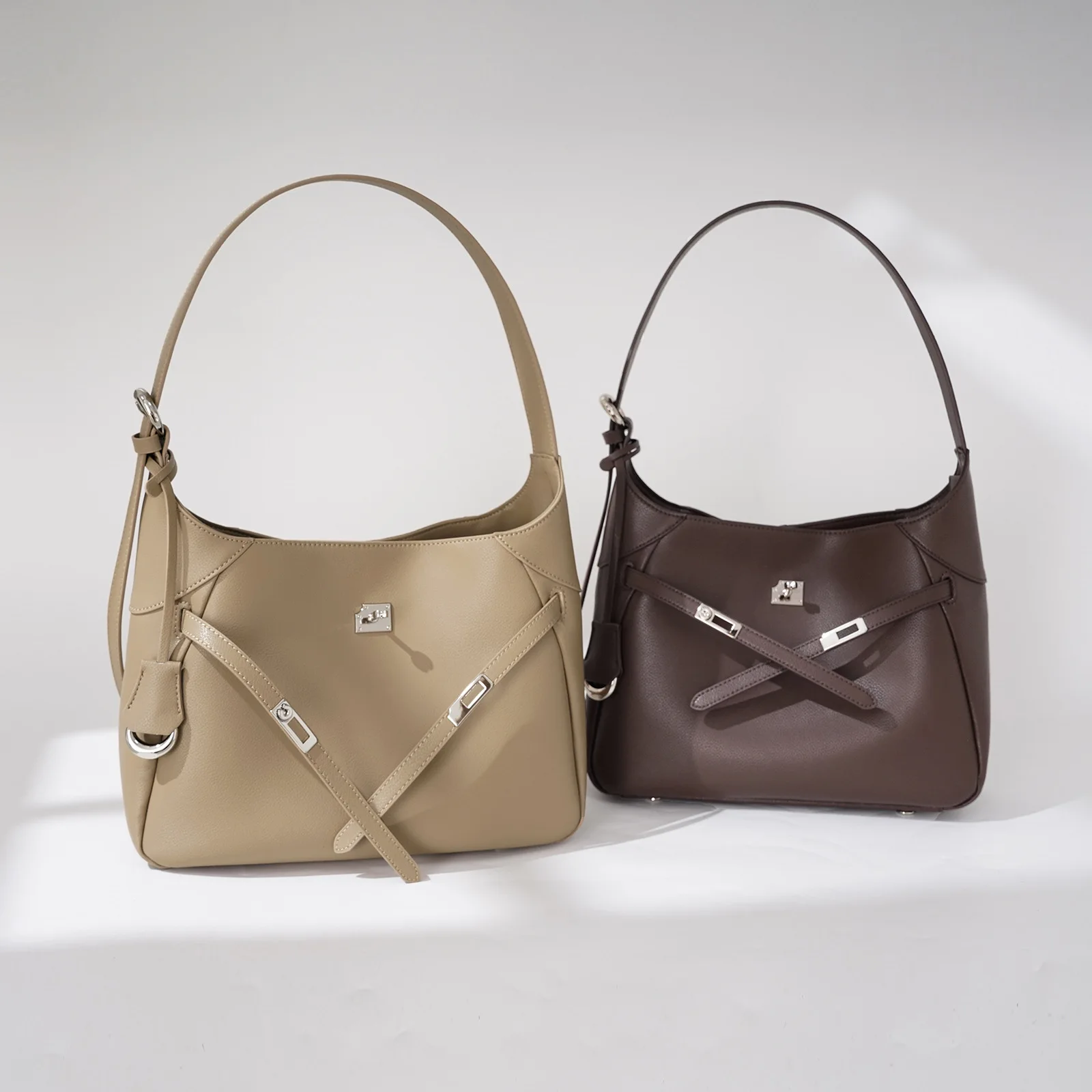 

Универсальная сумка для подгузников, многофункциональная, водонепроницаемая, большой вместимости, легкая, с множеством карманов