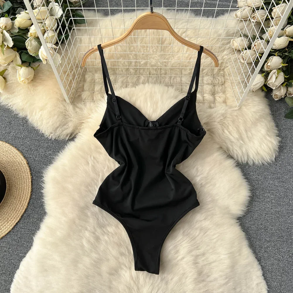 Sexy PU Leather Camis Bodysuits Women French Style V Neck Straps Sheath Rompers 2023 Summer Solid Fashion Jumpsutis