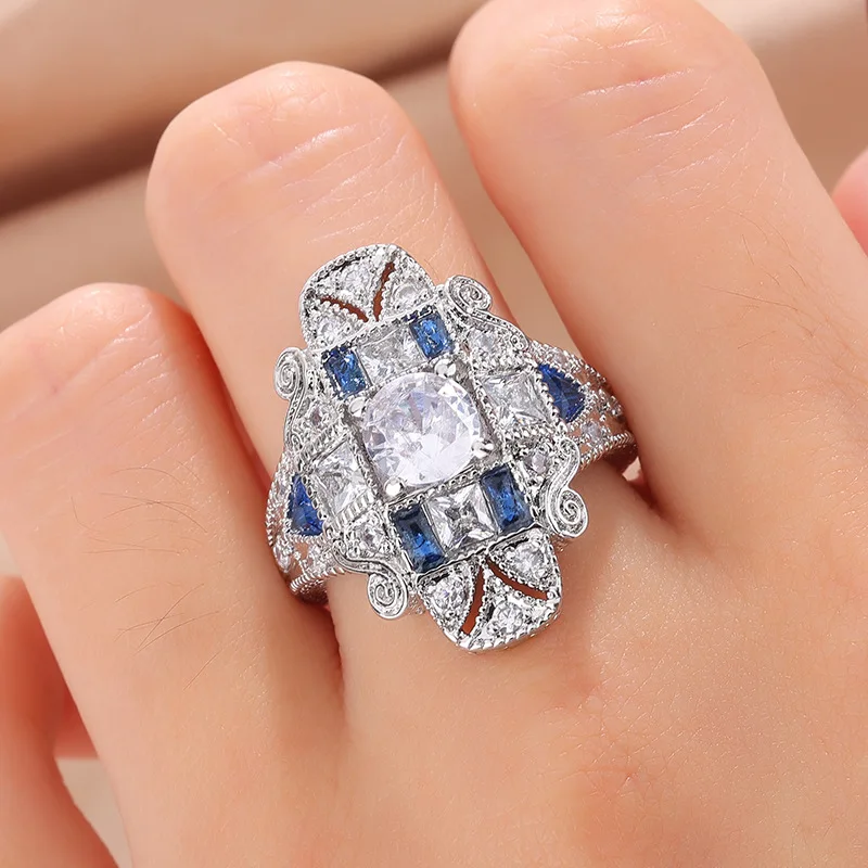Palace Style Exaggerated Diamond inlay rings for women Luxury Pattern Hollow out Sea Blue Gem Ring Banquet Jewelry Accessories