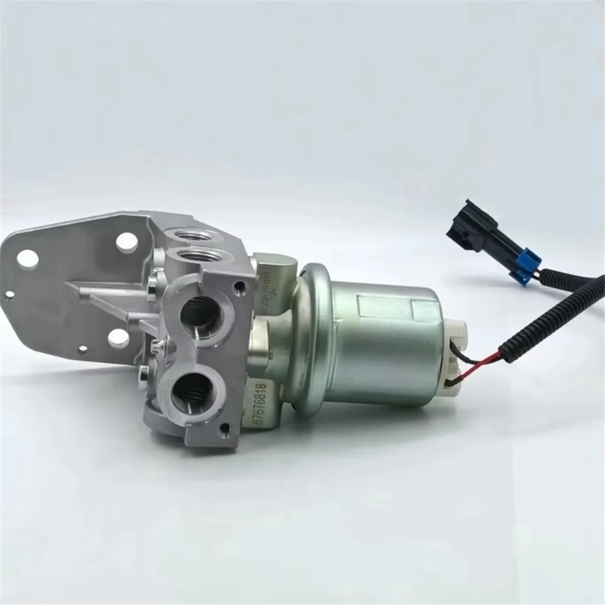 Duurzame brandstofpomp 87676818   P76912 voor New Holland Tractor