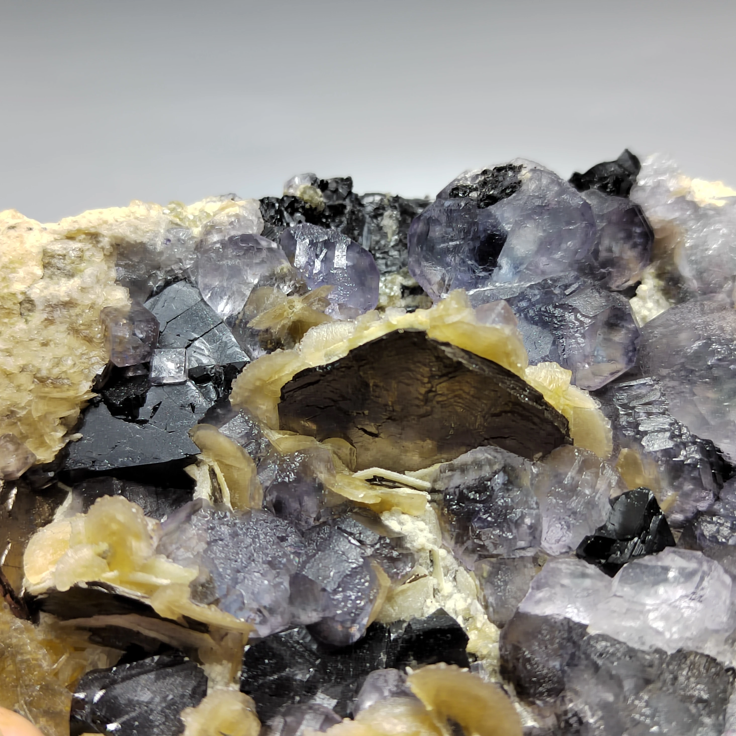 1680.8g  Natural purple fluorite, siderite, pyrite, wolframite mineral raw stone, home decoration crystal and gem