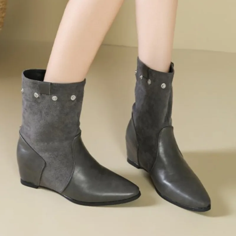 Spring and Autumn Women's Vintage Shoes Color Blocking Mid Boots 2026 New Women Pointed Toe Comfortable Fashionable Mid Boot