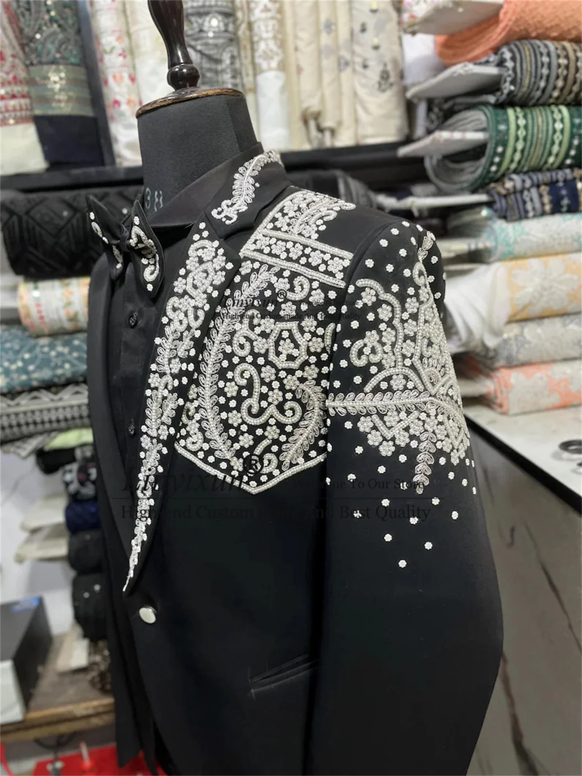 Men\'s Black Beads Embroidery Suits Notched Lapel Wedding Stylish Tuxedos 2 Pieces Sets Male Prom Blazers Groom Costume Homme