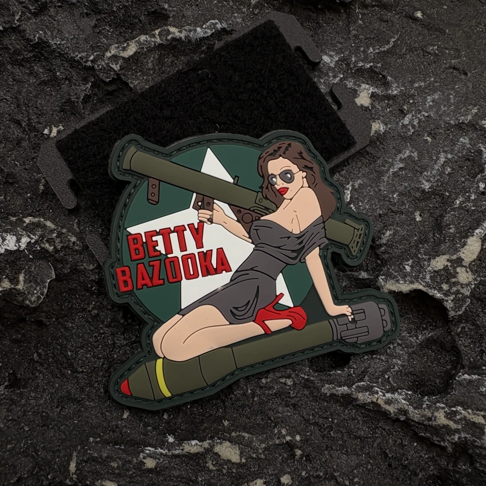 

A Beautiful Pvc Patch Badge with a Luminous Effect, Featuring a Hook-And-Loop Fastener on the Back, Suitable for Bags, Backpacks, Vests, and Clothing Decoration