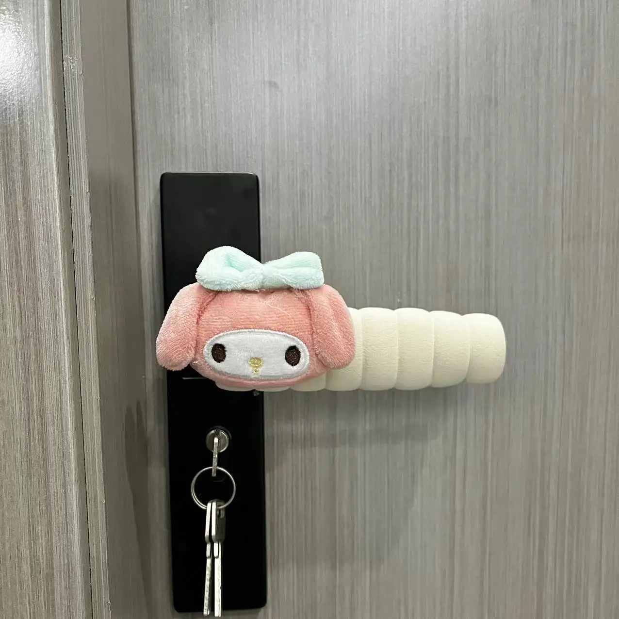 Sanrio Cartoon Cinnamoroll babyCinnamoroll Plush Door Handle Gloves Cute Kuromi Doorknob My Melody Pom Pom Purin Door Decoratio