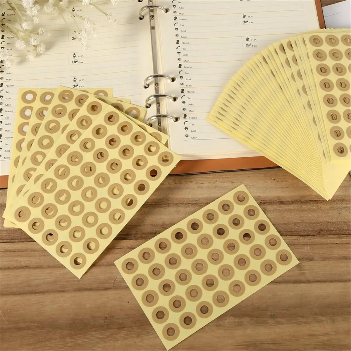 A45I 4000pcs Hole Punch Reinforcement Stickers, Self-Adhesive 1/4 Inch Diameter Loose-Leaf Binder Paper Hole Protectors Brown