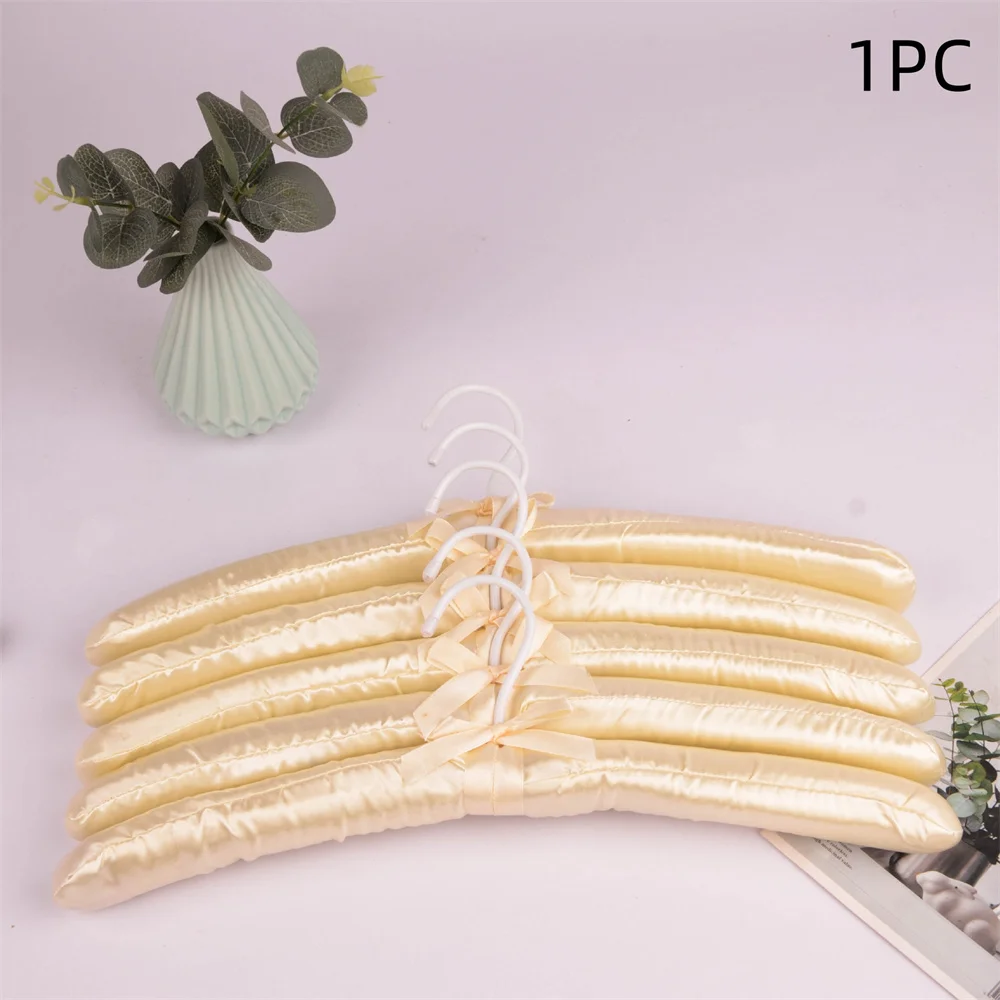 1pcs Silk Hanger Coat Satin Padded Clothes Silk Wrapped Display Hanger Sponge Hangers Clothes Hanger  Non-Slip Dress Hanger