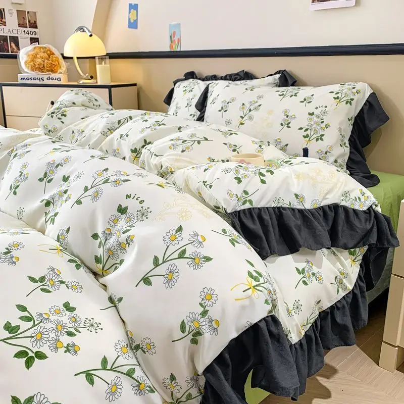 Elegant Bedding Set Hepburn Style Lace Floral Duvet Cover Bed Sheet Quilt Set Three Piece Set French Dormitory Wash Ins