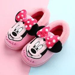 Disney-Pantoufles de maison en peluche pour couples, toboggans de chambre coordonnants, fourrure douce, toboggans courts chauds pour l'hiver, chaussures d'intérieur pour femmes et hommes, nouvelle mode