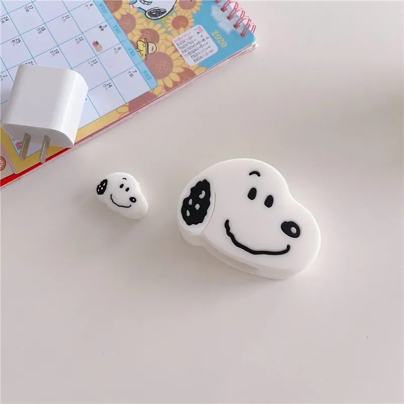 Snoopy USB Cable Protector Data Line Bite Fast Charging Case for Iphone 5/18/20W Head Winder Cord Case Cover Cute Ins Capa Gifts