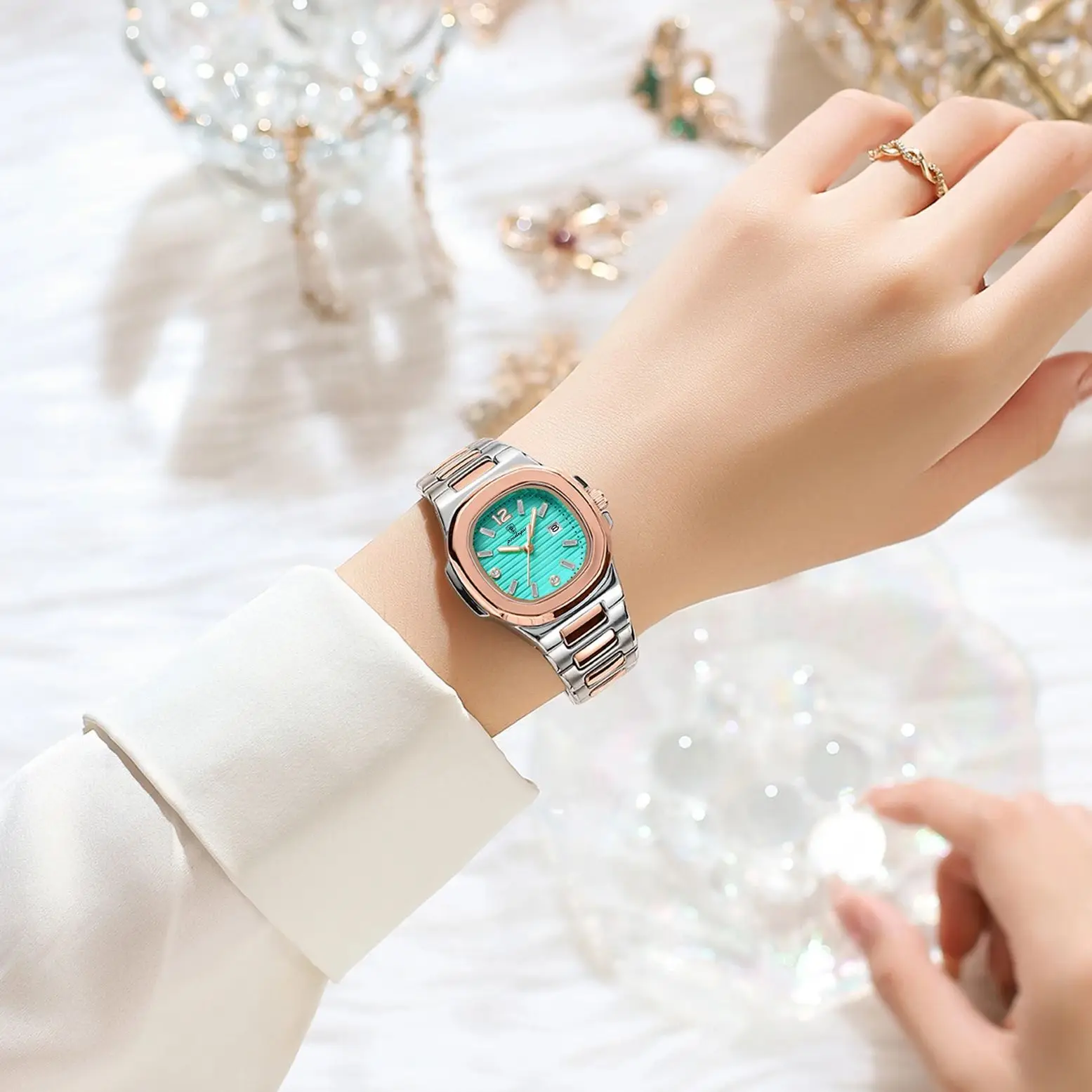 POEDAGAR ساعة يد فاخرة للسيدات مضيئة مقاومة للماء من الفولاذ المقاوم للصدأ ساعة تاريخ للمرأة أنيقة كاجوال كوارتز ساعات نسائية
