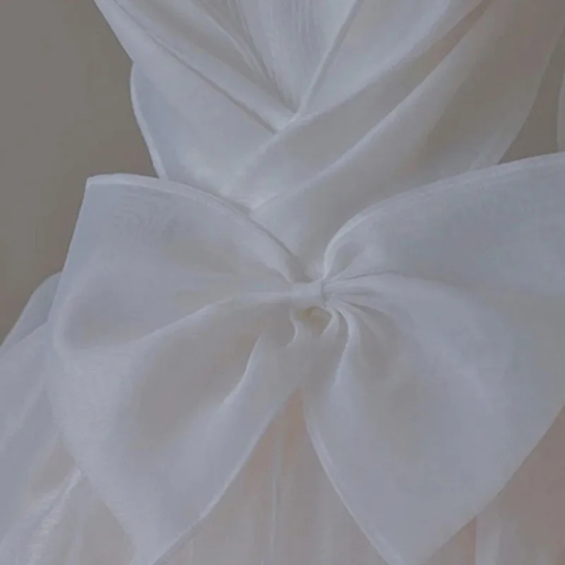 2025, neues Modell, weißes, leichtes Hochzeitskleid im französischen Stil, elegantes, schlichtes, trägerloses Ballkleid, Prinzessin-Vintage-Hochzeitskleid