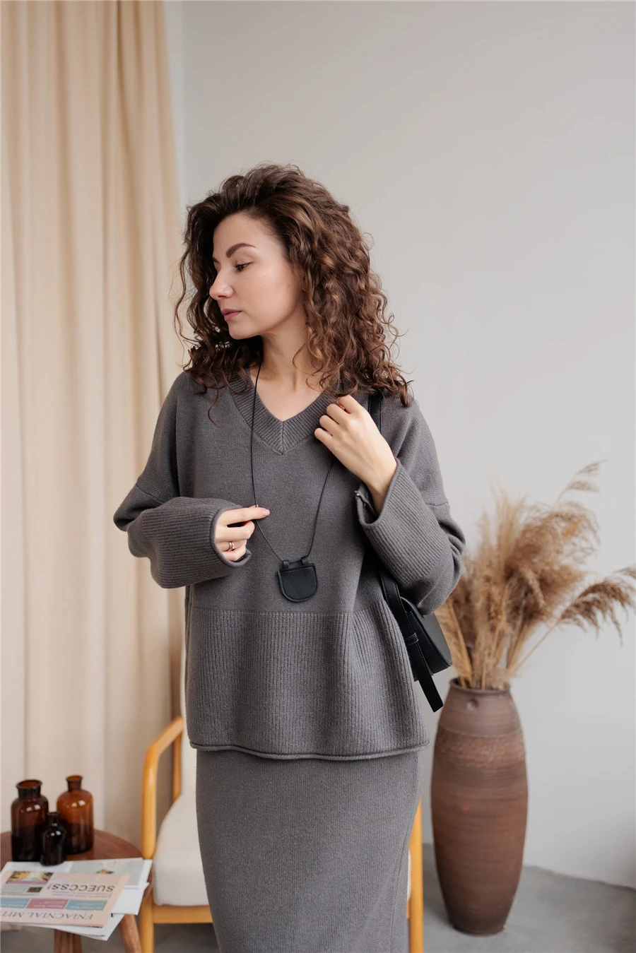 Hirsionsan Elegant Soft Vintage Women Suits 2 Piece Female Skirt Sets V Neck Split Sweater & Skinny Midi Dress Knitted TrackSuit