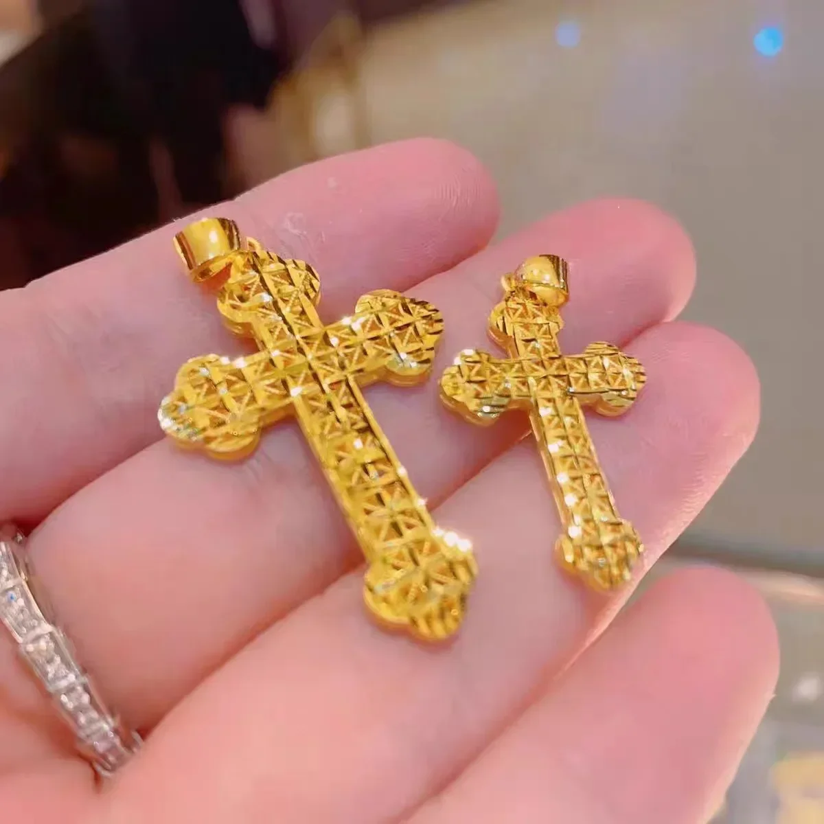 Boutique 24K gold necklace for men and women AU999 cross pendant O-shaped chain jewelry clavicle chain pendant pure gold necklac