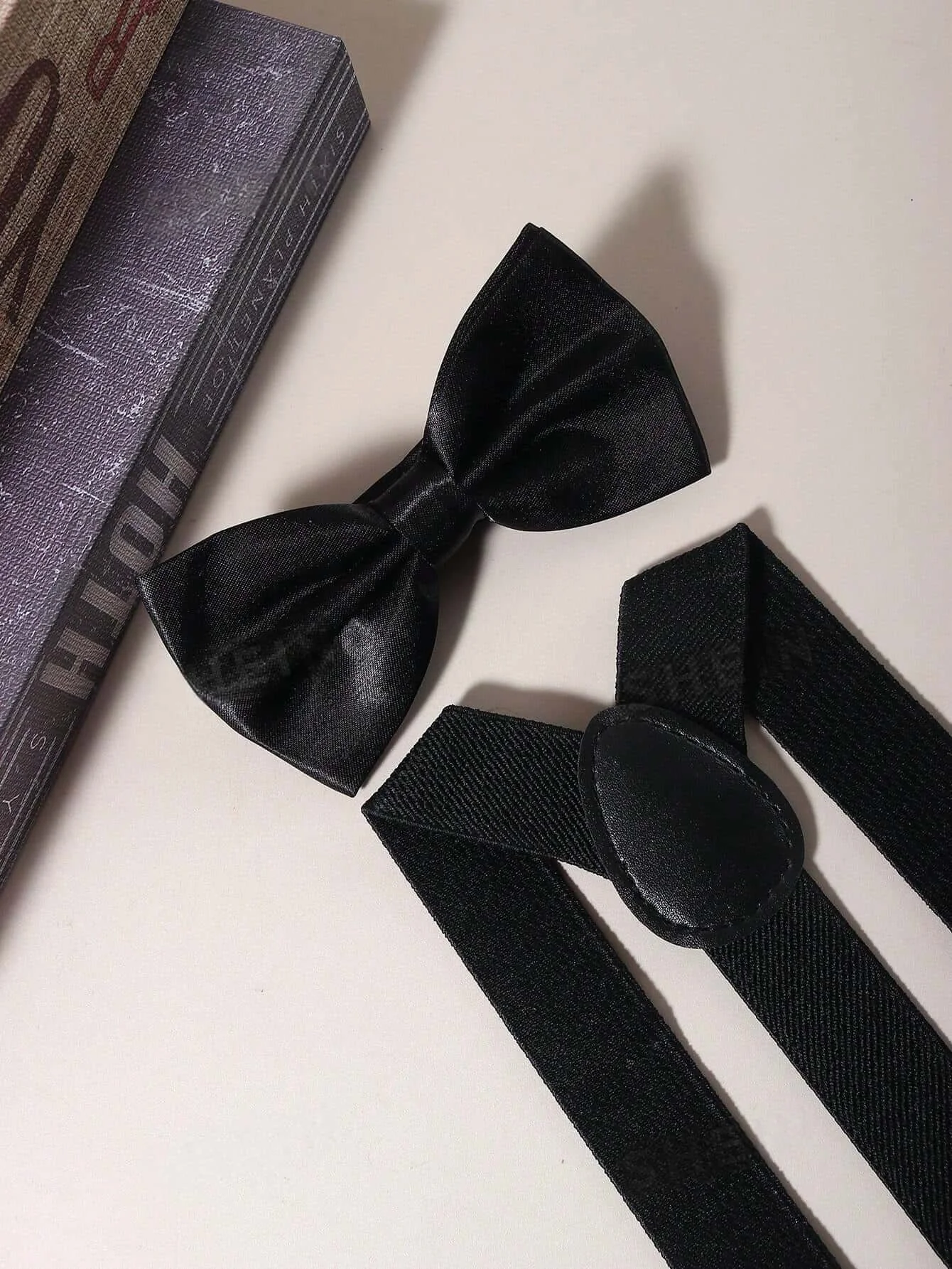 단색 탄성 가죽 서스펜더 남녀 공용 블랙 블루 레드 조절 가능한 스트랩 웨딩 슈트 스커트 액세서리