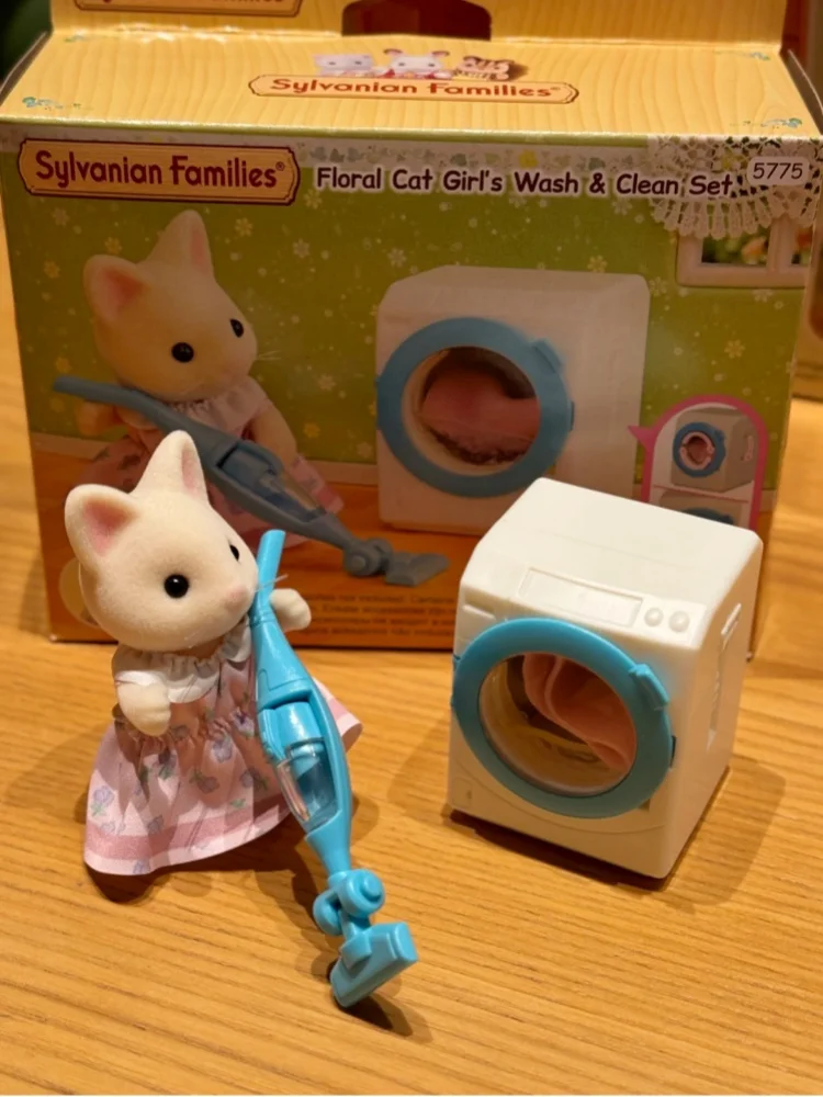 Original Sylvanian Families Cute Children'S Room Set Kitchen Furniture Bicycle Anime Figrues Flocking Toys Gifts Room Decora