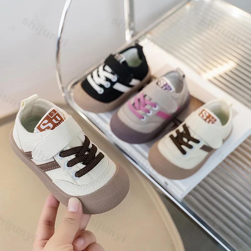 

2025 New Autumn Childrens Fashion Trend Casual Low Top Single Shoes Boys Soft Sole Comfortable Versatile Low Top Canvas Sneakers