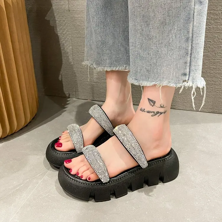 2023 New Summer Sandals Women\'s Crystal Wedge Thick Sole Women\'s Leather Slippers Women\'s Thick Corner Fashion Sandals