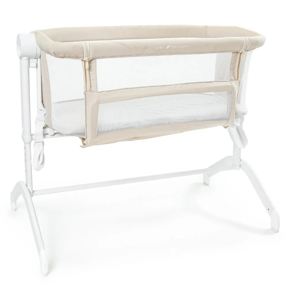 

Beside Me Wink Bassinet | Bedside Sleeper | 7-Position Height Adjustment | Organic Oat