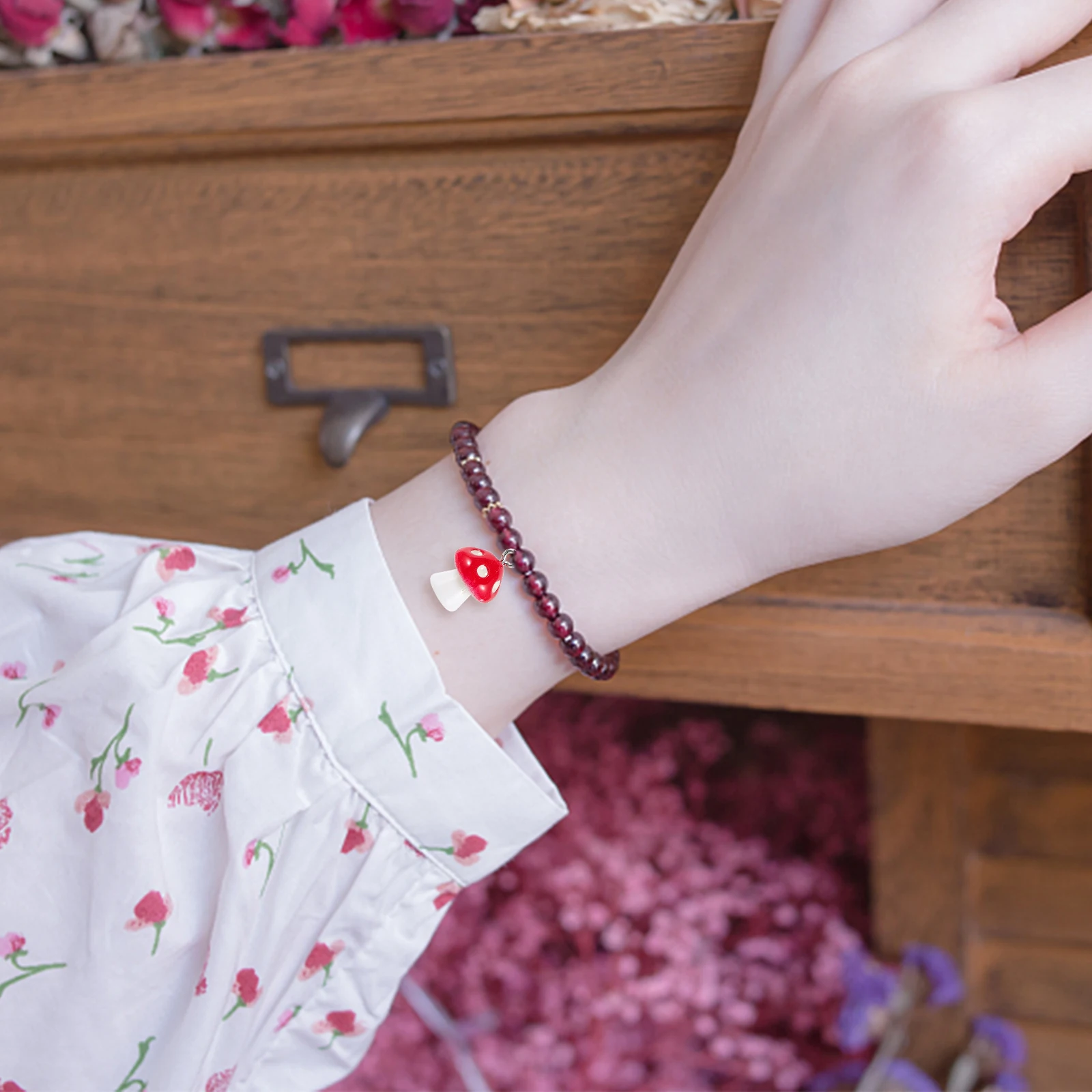 

30 шт., 12 мм, подвески в виде грибов из смолы, сделай сам, изготовление ювелирных изделий, подвески для ожерелья, серег, брелок, модный комплект подвесок, красный