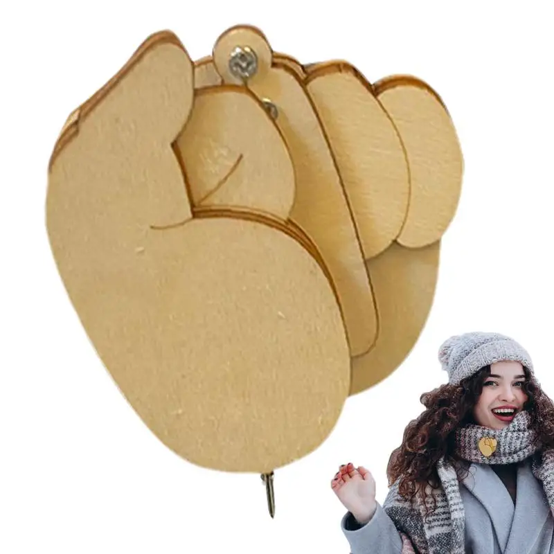 Retro desen broş yaratıcı parmak şekli ahşap broş interaktif kadın broş ve pimleri kadınlar için benzersiz broş Pin